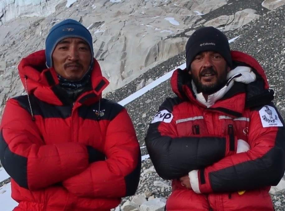 Everest 2022: First Member Summit was Yesterday, May 9!